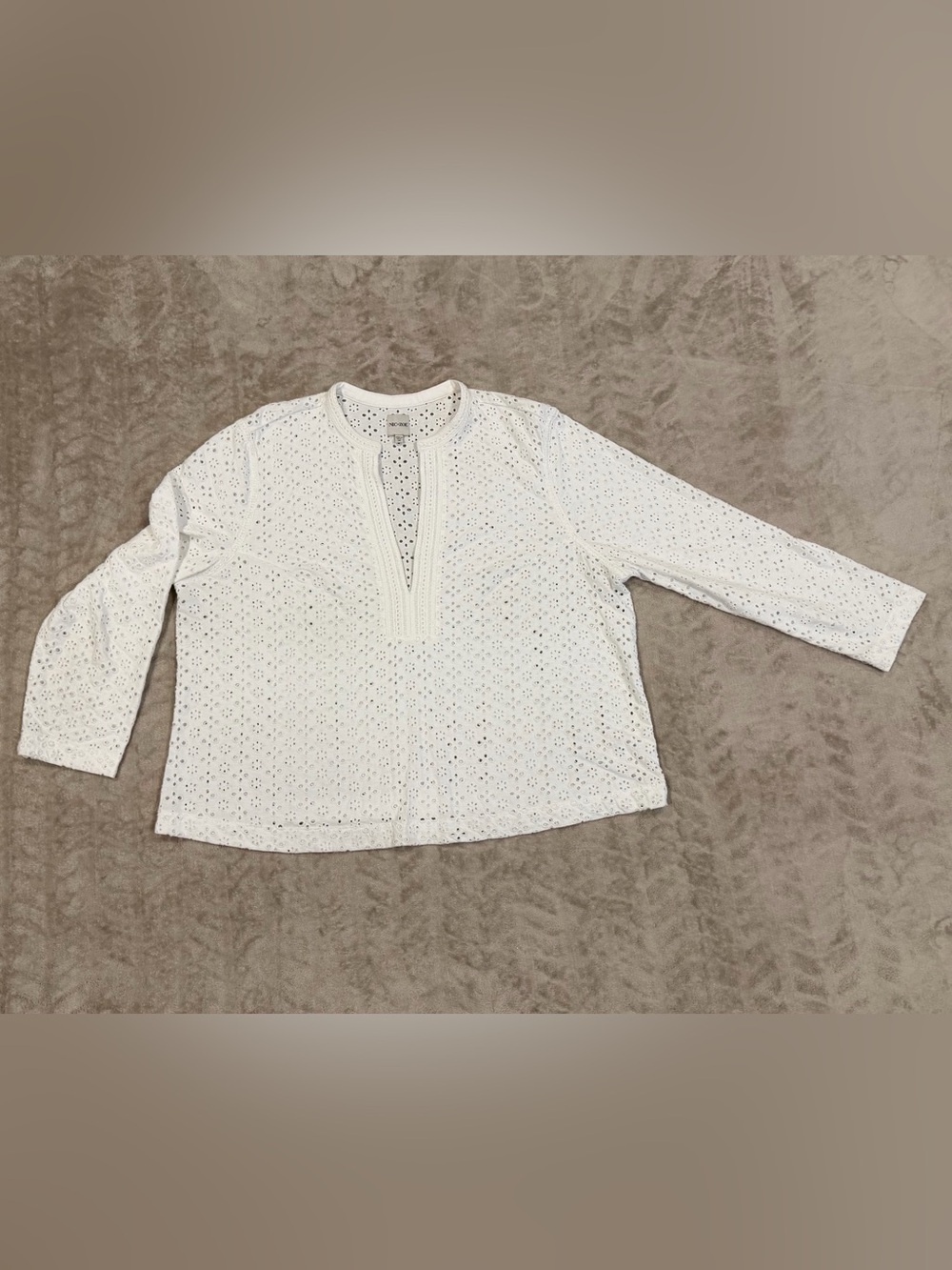 NIC+ZOE White Eyelet Split Neck Tunic Top Women's Plus 1X Vacation Everyday